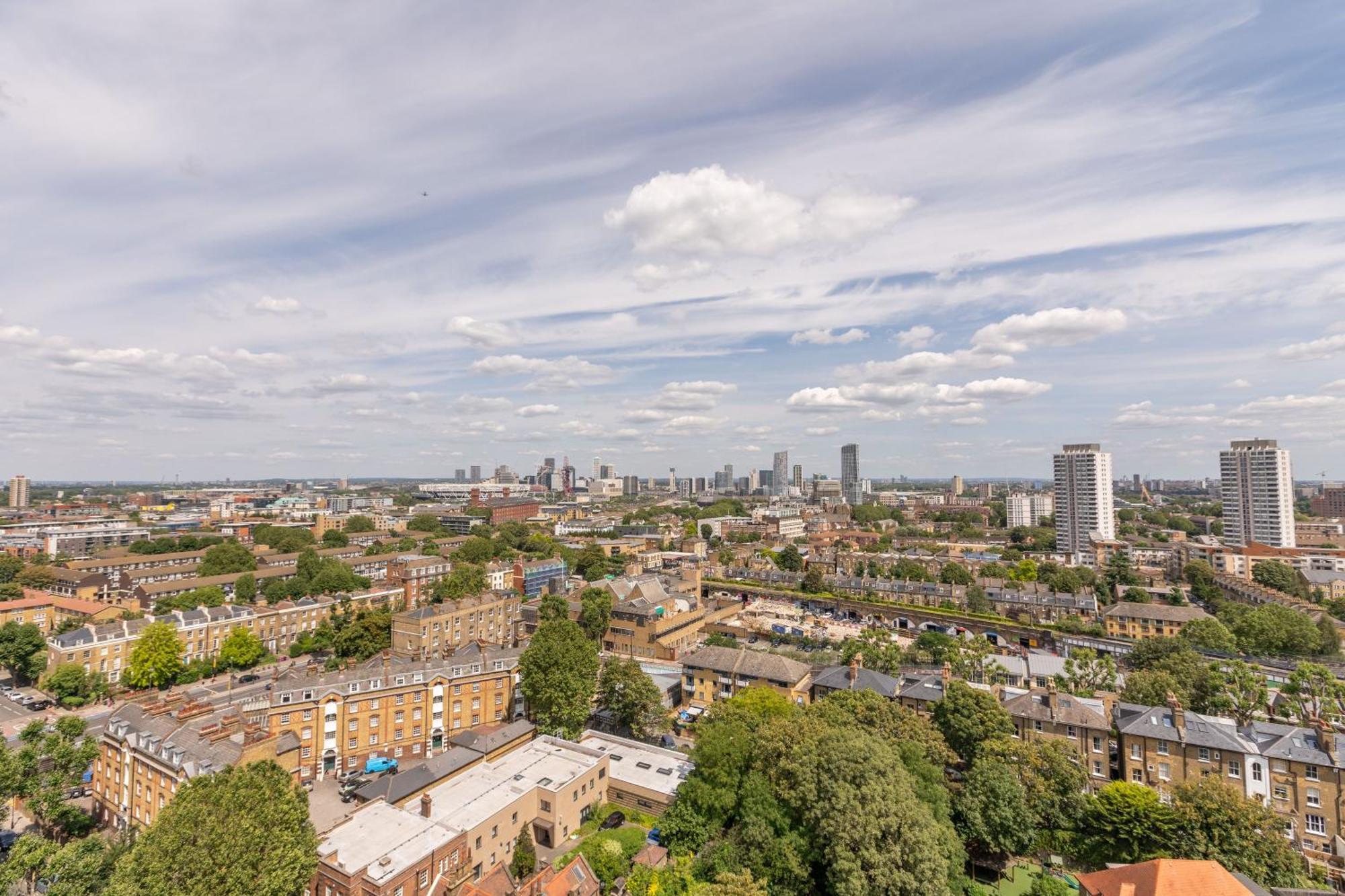 City View Apartments - Bow London Eksteriør billede
