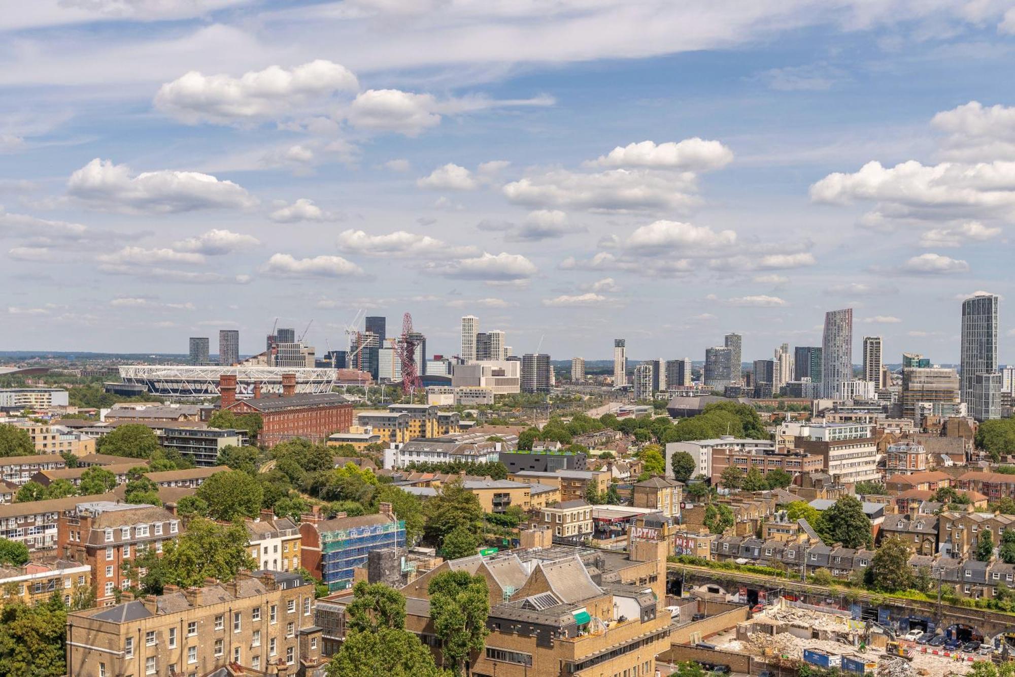 City View Apartments - Bow London Eksteriør billede